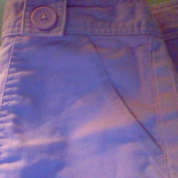 Women's Old Navy Ultra Low Waist Chino Shorts - Picture 7 of 10